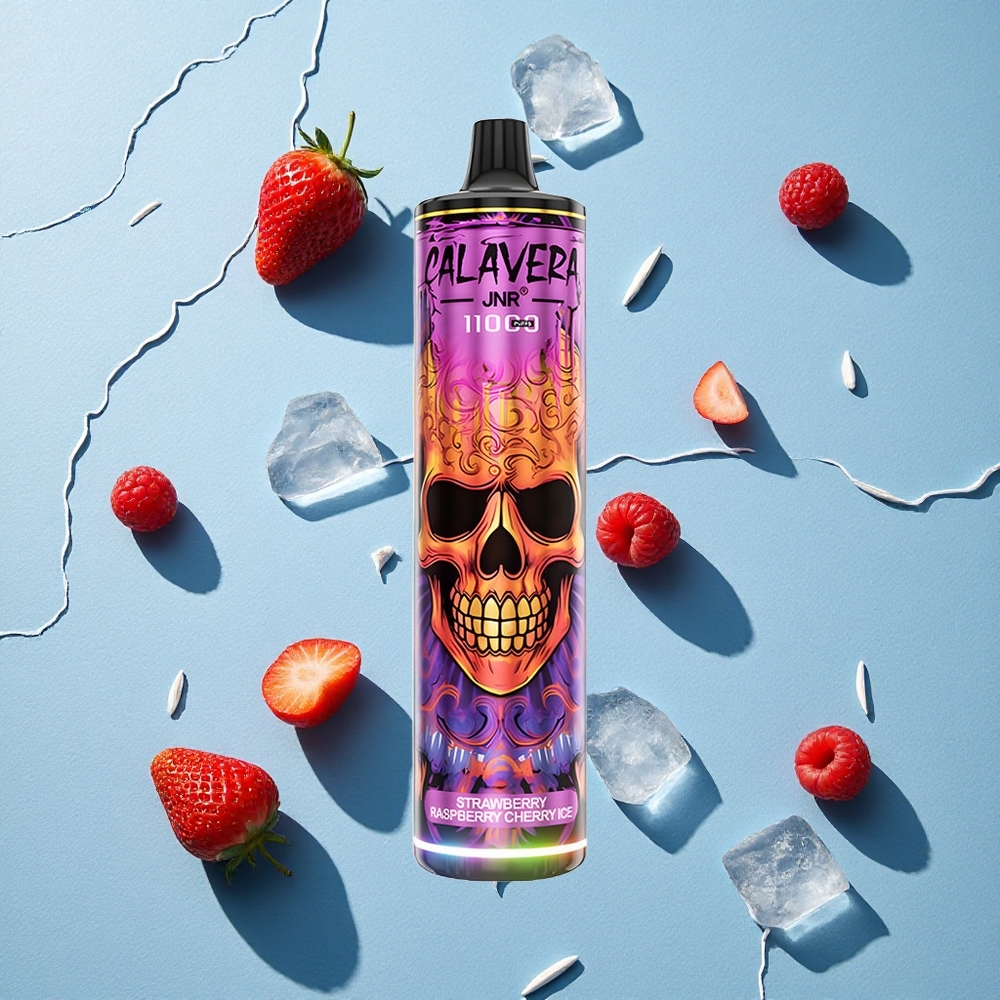 JNR Calavera 11000 Puffs سحبة فراولة توت ثلج مع شاحن Type-C وبطارية 850 مللي أمبير